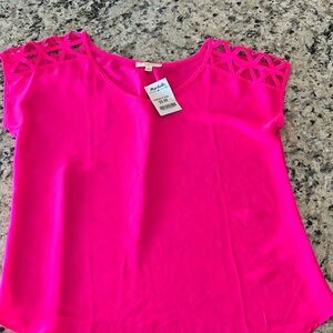 New with tags women’s top